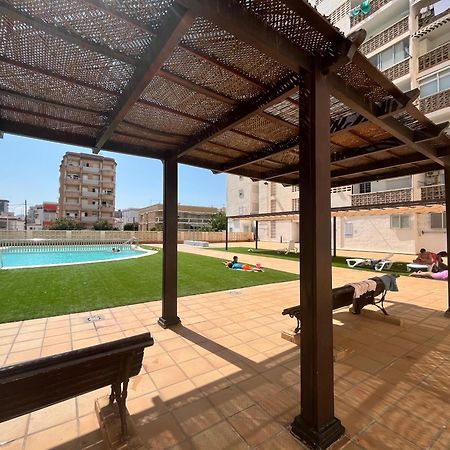 Apartamento 1ª Linea De Playa - Con Piscina Y Parking Playa de Gandia Eksteriør billede