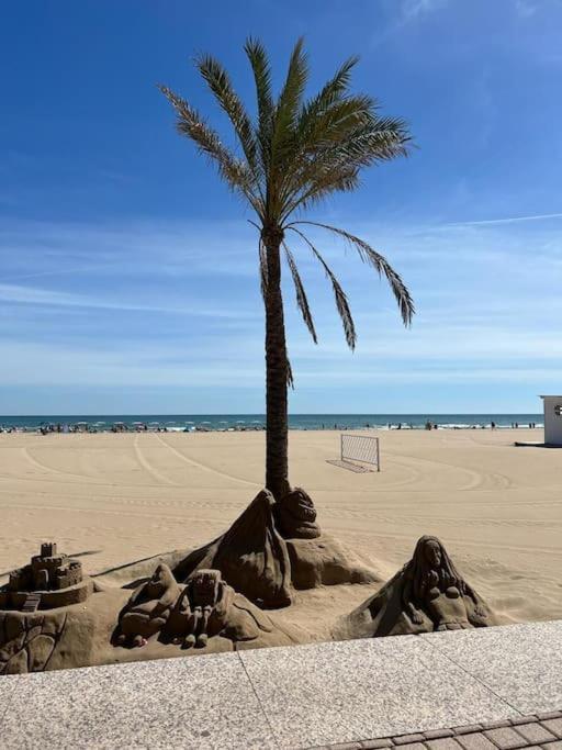 Apartamento 1ª Linea De Playa - Con Piscina Y Parking Playa de Gandia Eksteriør billede
