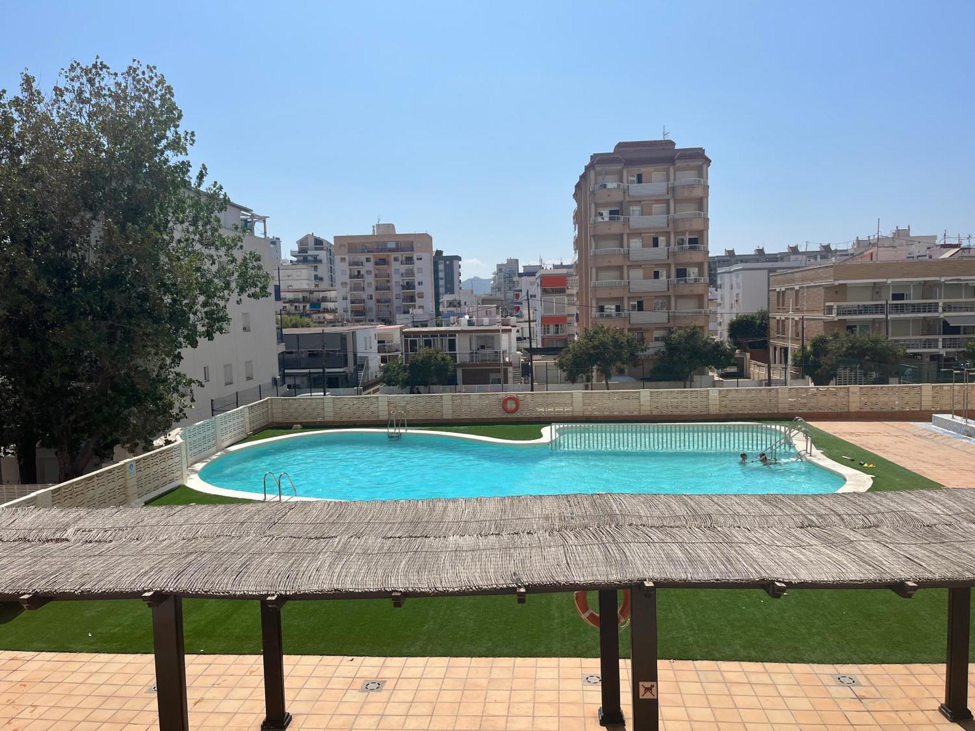 Apartamento 1ª Linea De Playa - Con Piscina Y Parking Playa de Gandia Eksteriør billede
