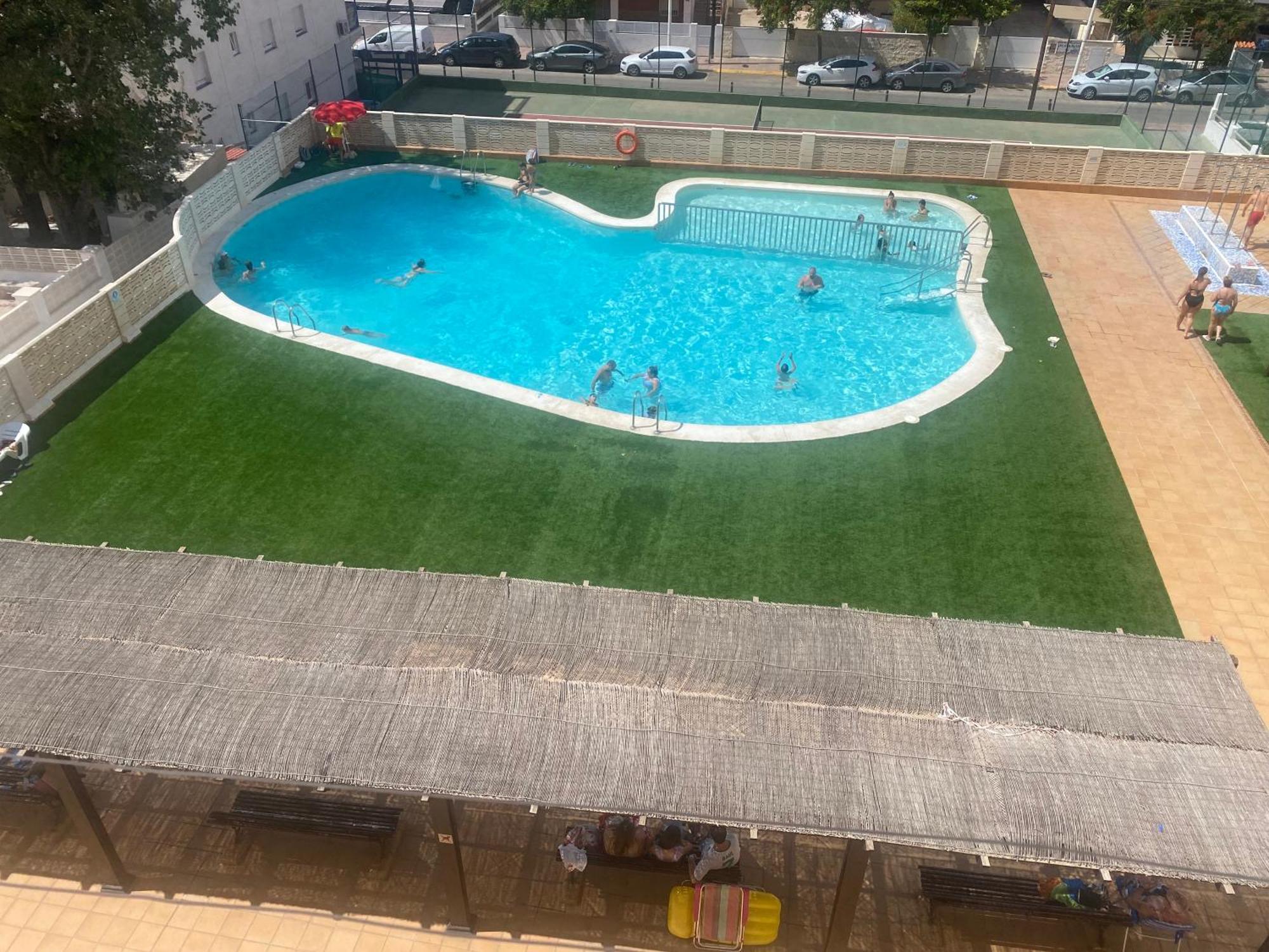 Apartamento 1ª Linea De Playa - Con Piscina Y Parking Playa de Gandia Eksteriør billede